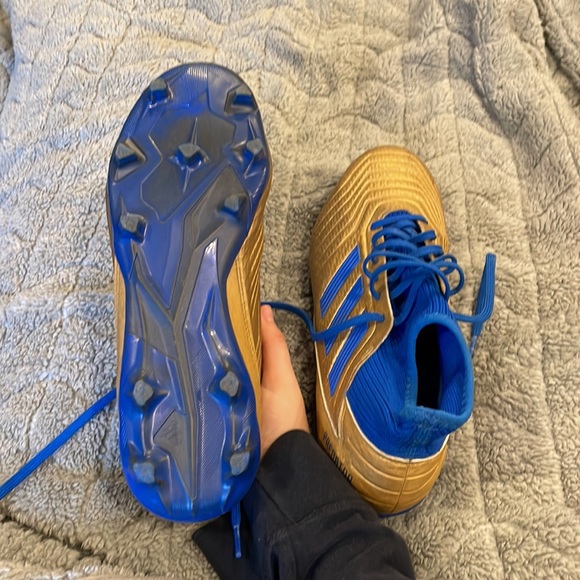 Adidas Predator 19.3 Soccer Cleats - Picture 4 of 9